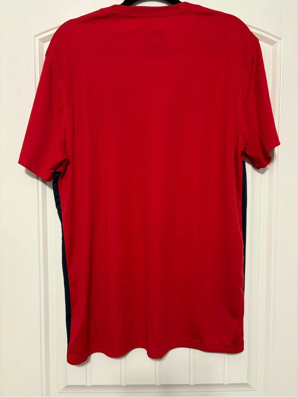NFL Patriots Short Sleeve Tee with Navy Panels - Picture 3 of 3